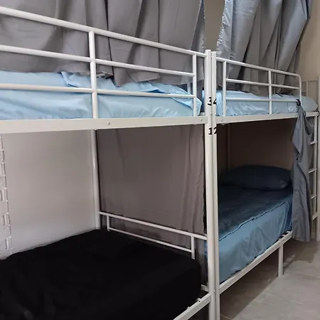 Hostel Tampa, 15 Minutes To Airport, Near Ybor City, Downtown, Self Check-In-2
